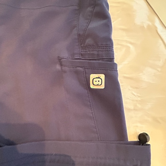 WonderWink Women’s Cargo Scrub Pants in Navy Blue - Picture 8 of 11